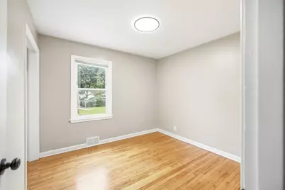 6826 W Congress St #6828, Milwaukee, WI 53218 - Photo 10