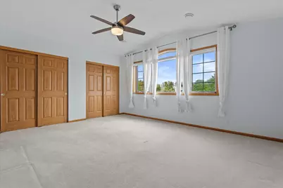 686  Stoney Creek Ct #2, West Bend, WI 53095 - Photo 20