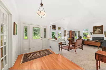 10820 N Essex Dr, Mequon, WI 53092 - Photo 2