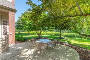 10820 N Essex Dr, Mequon, WI 53092 - Photo 36