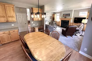 736 Wisconsin Ave, Oostburg, WI 53070 - Photo 10