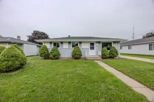 1921 N 29th St, Sheboygan, WI 53081 - Photo 24
