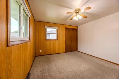 1921 N 29th St, Sheboygan, WI 53081 - Photo 10