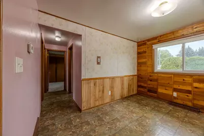 1921 N 29th St, Sheboygan, WI 53081 - Photo 8