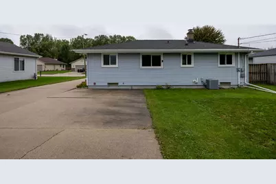1921 N 29th St, Sheboygan, WI 53081 - Photo 28