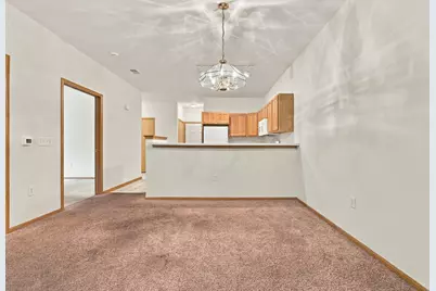 2183  Pine Ridge Ct #G, Grafton, WI 53024 - Photo 6