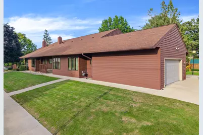 109  Winnebago St, Caledonia, MN 55921 - Photo 40