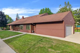 109 Winnebago St, Caledonia, MN 55921 - Photo 40