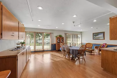 109  Winnebago St, Caledonia, MN 55921 - Photo 8
