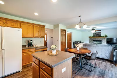 3762 E Stargrass Ln, Oak Creek, WI 53154 - Photo 36