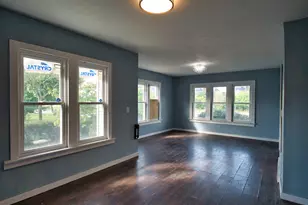 5742 N 43rd St, Milwaukee, WI 53209 - Photo 10