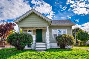 5742 N 43rd St, Milwaukee, WI 53209 - Photo 1