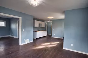 5742 N 43rd St, Milwaukee, WI 53209 - Photo 12
