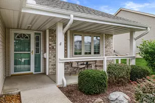 941 W York St, Oak Creek, WI 53154 - Photo 34