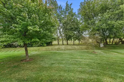 941 W York St, Oak Creek, WI 53154 - Photo 40