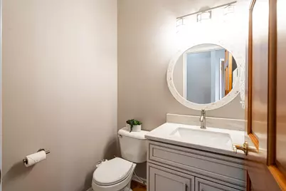 3260 E James Dr, Oak Creek, WI 53154 - Photo 22