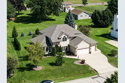 3260 E James Dr, Oak Creek, WI 53154 - Photo 48
