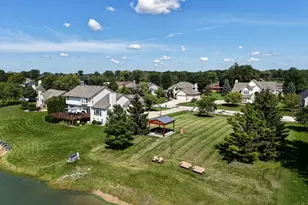 3260 E James Dr, Oak Creek, WI 53154 - Photo 70