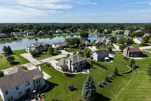3260 E James Dr, Oak Creek, WI 53154 - Photo 4