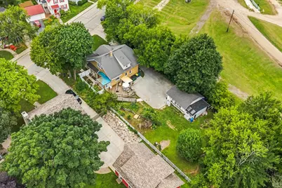 W65N780  Washington Ave, Cedarburg, WI 53012 - Photo 12
