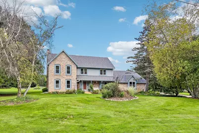 W284N3580  Old North Shore Dr, Delafield, WI 53072 - Photo 6