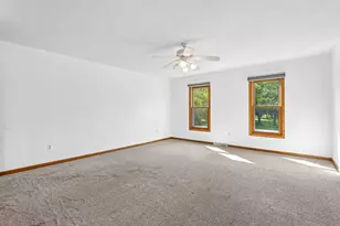 W284N3580 Old North Shore Dr, Delafield, WI 53072 - Photo 42