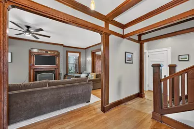 3223 W Highland Blvd, Milwaukee, WI 53208 - Photo 14