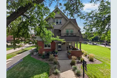 3223 W Highland Blvd, Milwaukee, WI 53208 - Photo 6