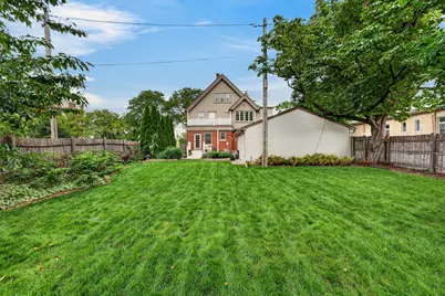 3223 W Highland Blvd, Milwaukee, WI 53208 - Photo 64