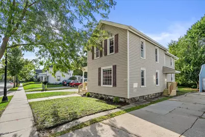 235 W South St, Oconomowoc, WI 53066 - Photo 22