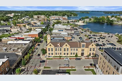 235 W South St, Oconomowoc, WI 53066 - Photo 56