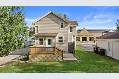 235 W South St, Oconomowoc, WI 53066 - Photo 38