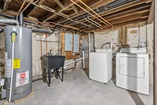 235 W South St, Oconomowoc, WI 53066 - Photo 18