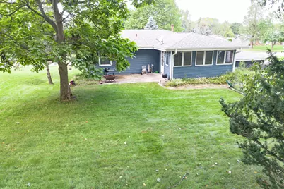713  Oxford Dr, Hartland, WI 53029 - Photo 38