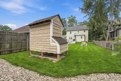 219 W Laflin Ave, Waukesha, WI 53186 - Photo 32