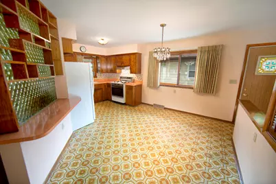 3115 S 95th St, Milwaukee, WI 53227 - Photo 6