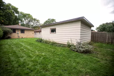 3115 S 95th St, Milwaukee, WI 53227 - Photo 16