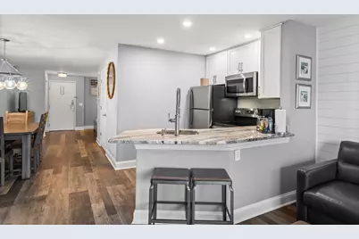 111  Center St #302, Lake Geneva, WI 53147 - Photo 16
