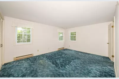 4042 N 111th St, Wauwatosa, WI 53222 - Photo 24