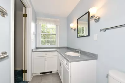 4042 N 111th St, Wauwatosa, WI 53222 - Photo 26