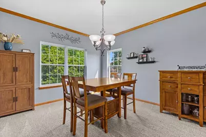 700  Creekwood Dr, West Bend, WI 53095 - Photo 10