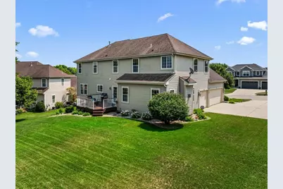 700  Creekwood Dr, West Bend, WI 53095 - Photo 58