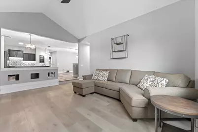 996  Bedford Ct #202, Racine, WI 53406 - Photo 14