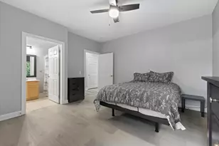 996 Bedford Ct, Racine, WI 53406 - Photo 26