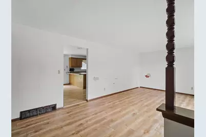 4608 W Reineking Dr, Sheboygan, WI 53083 - Photo 6