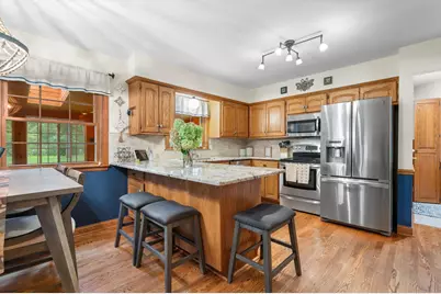 16040  Siesta Ln, Brookfield, WI 53005 - Photo 18