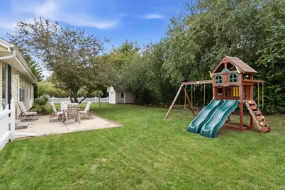 622  Hickory Hollow Rd, Racine, WI 53185 - Photo 6