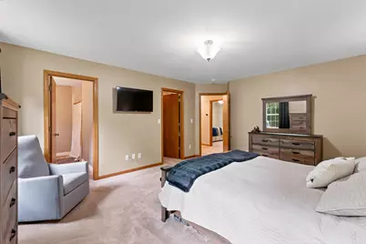 622  Hickory Hollow Rd, Racine, WI 53185 - Photo 16