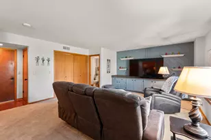 8597 N Meadowside Ct, Brown Deer, WI 53223 - Photo 12