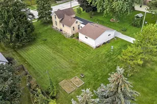 714 Summit St, Plymouth, WI 53073 - Photo 32